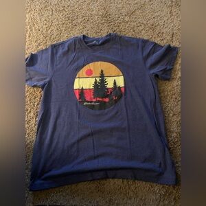 Blue Graphic T-Shirt with Nature Design Eddie Bauer